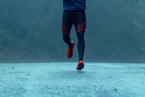 🌧️💨 Best Running Gloves for Rain + Wind Combo Conditions (2025 Guide)